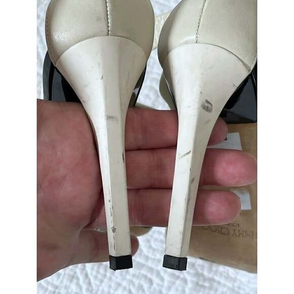 Jimmy Choo Trapeze Pleated Asymmetrical Off White Black Patent Leather Sandals - Picture 11 of 12